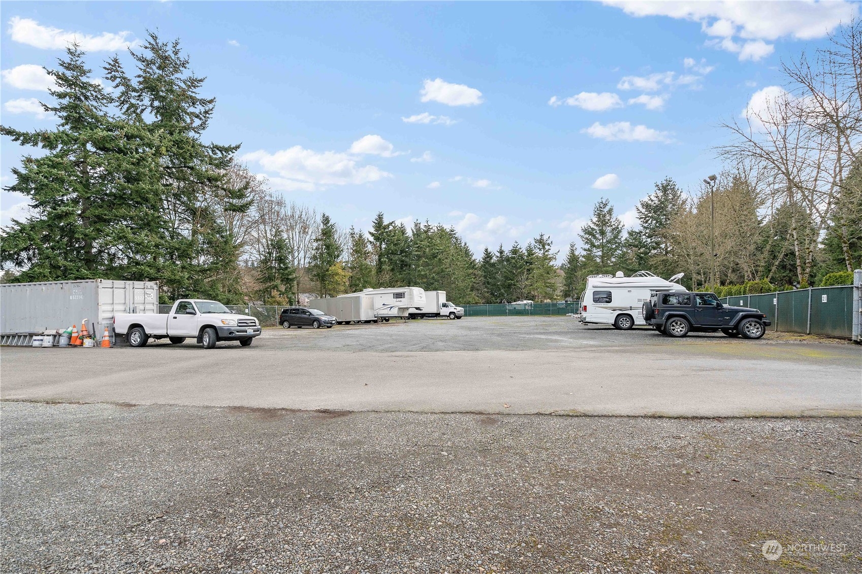 31500 33rd Place Southwest, Unit R204 Federal Way, WA 98023 - Photo 24 of 26 a view of street with parked cars