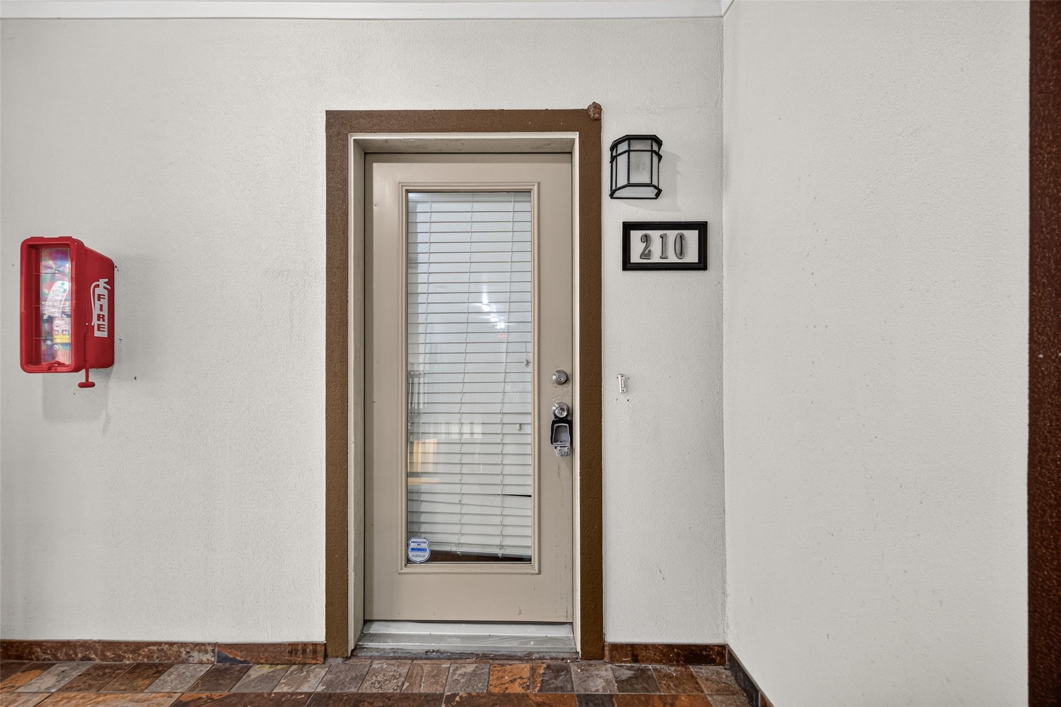 1342 Rutland Street, Unit 210 Houston, TX 77008 - Photo 37 of 38 Gallery Image 37