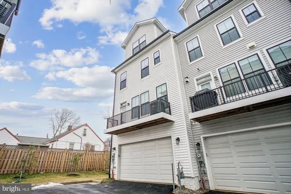 $4,750 | 7415 Rocky Creek Terrace, Annandale, VA 22003