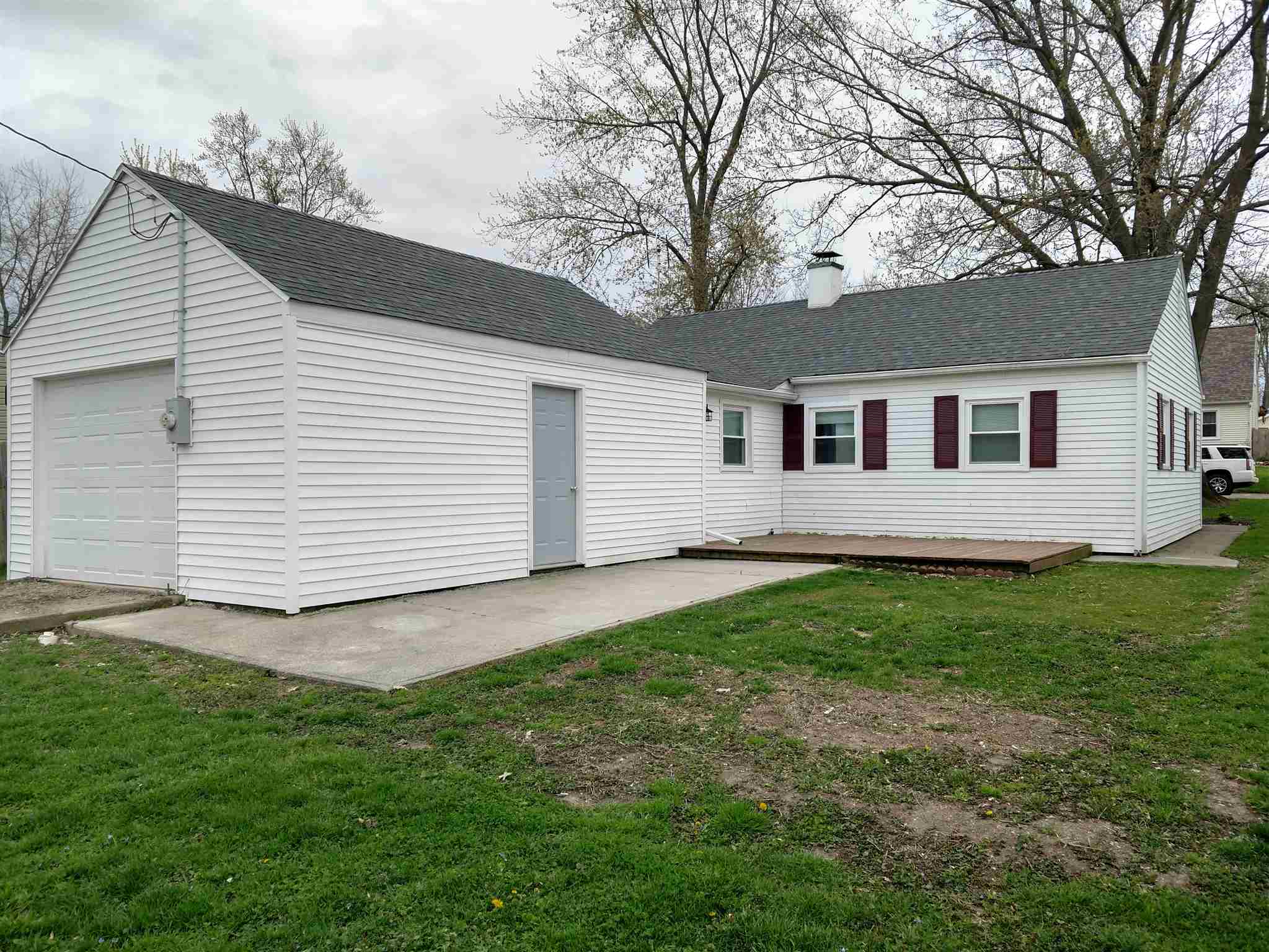 615 Cleveland Street Decatur, IN 46733 - Photo 4 of 19