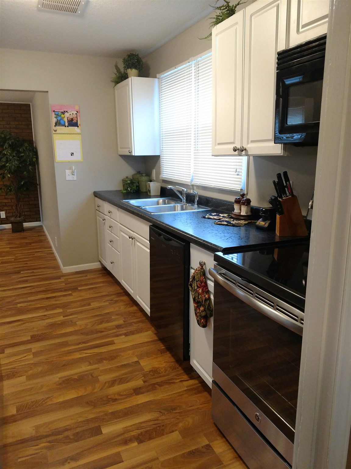 615 Cleveland Street Decatur, IN 46733 - Photo 9 of 19