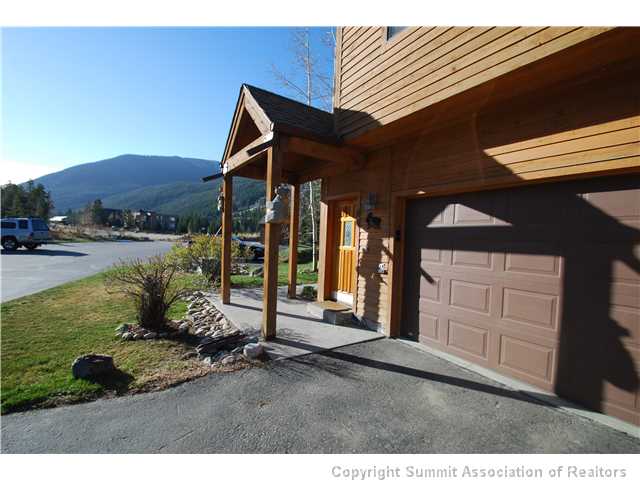 42 Snake River Road, Unit 45 Dillon, CO 80435 - Photo 5 of 16 Exterior Front.