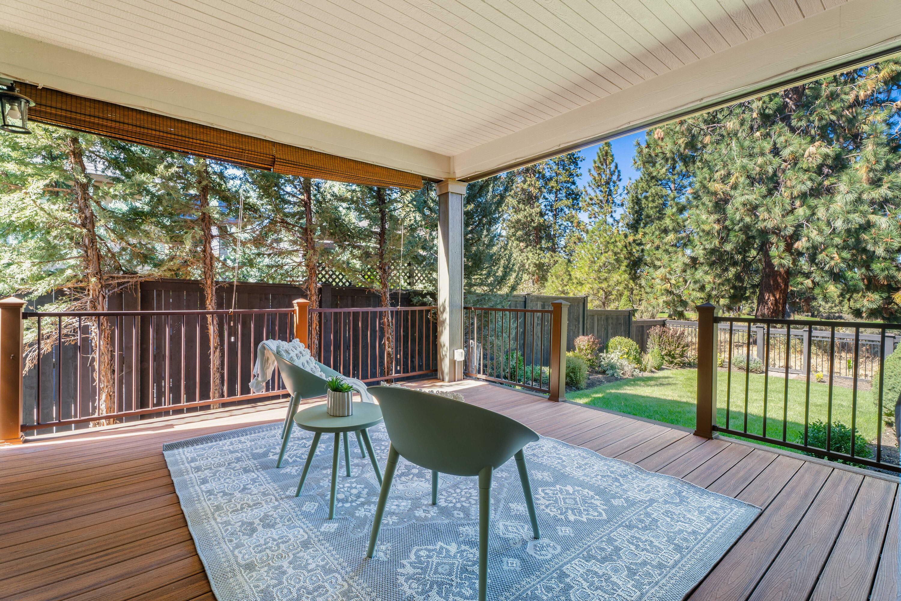 20182 Stonegate Drive Bend, OR 97702 - Photo 42 of 50 Back patio