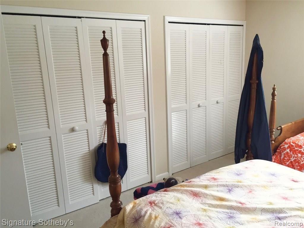 4045 West Maple Road, Unit 101 Bloomfield Hills, MI 48301 - Photo 12 of 16 Lots of Closet Space