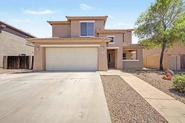 $2,695 | 4161 South Luiseno Boulevard, Gilbert, AZ 85297