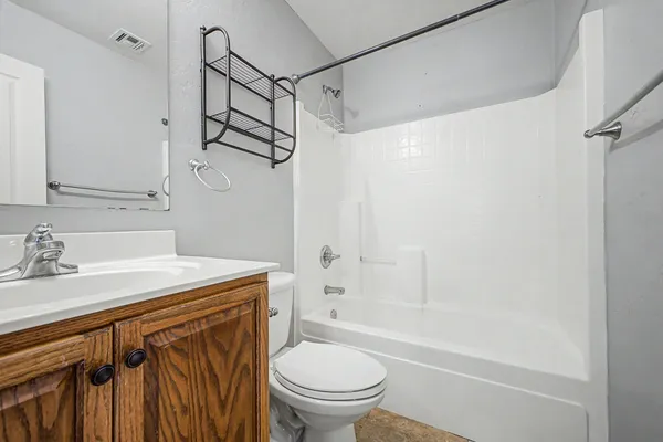 $2,695 | 4161 South Luiseno Boulevard, Gilbert, AZ 85297