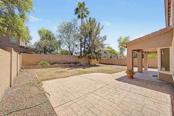 $2,695 | 4161 South Luiseno Boulevard, Gilbert, AZ 85297