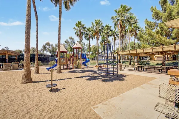 $2,695 | 4161 South Luiseno Boulevard, Gilbert, AZ 85297