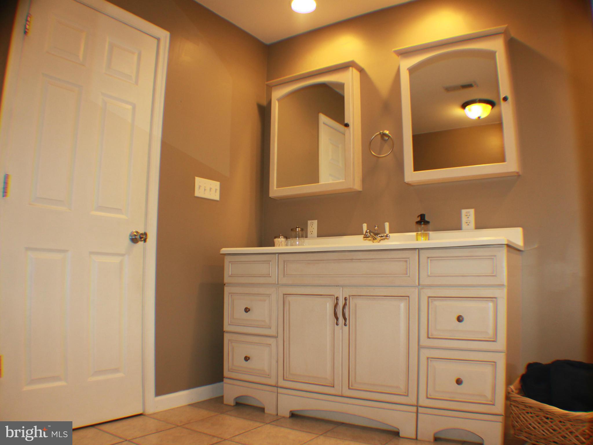 941 Wieker Road Severn, MD 21144 - Photo 15 of 28 Bath (Master)