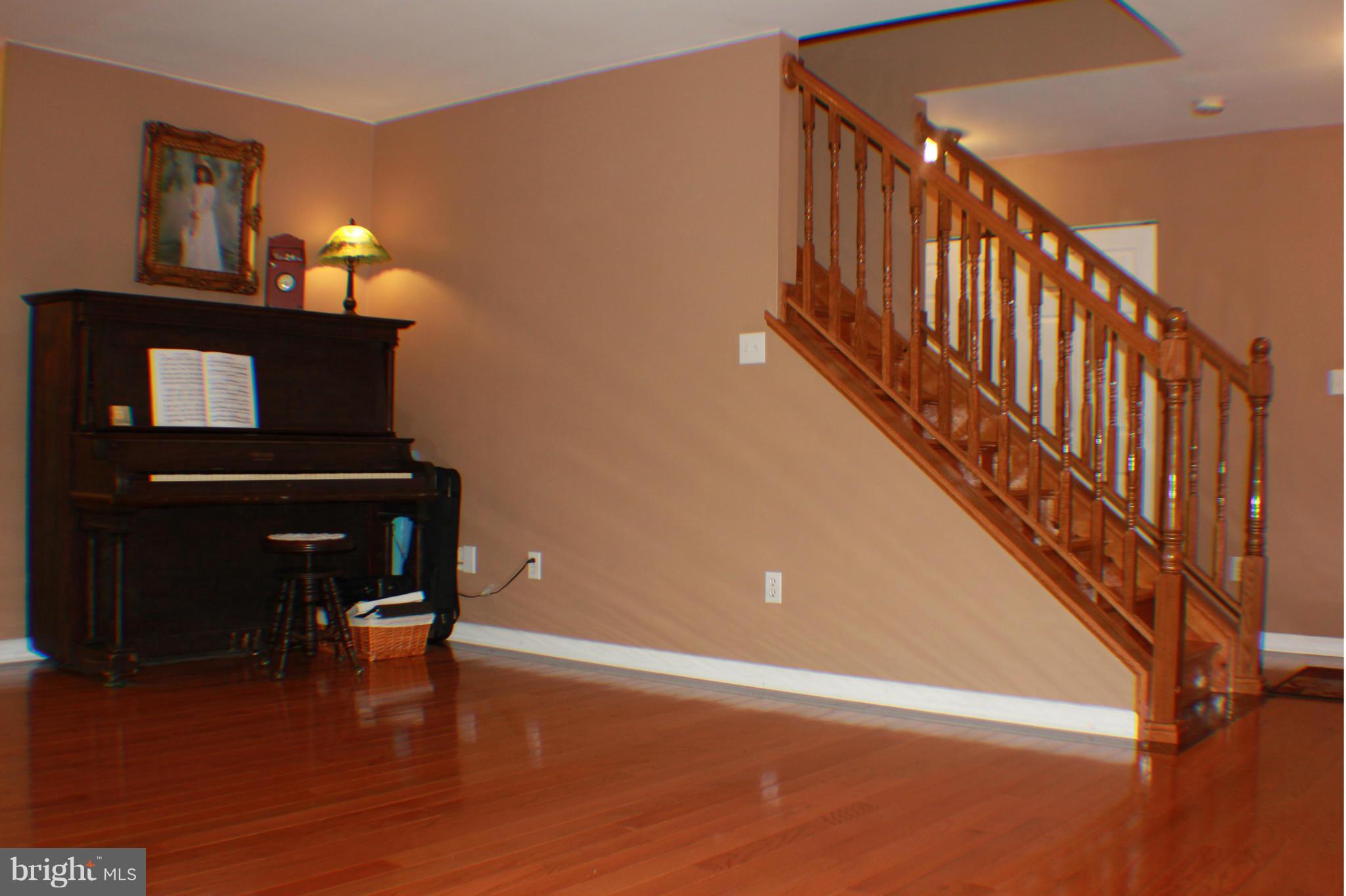 941 Wieker Road Severn, MD 21144 - Photo 6 of 28 Interior (General)