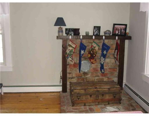 54 Hewett Road Dover-Foxcroft, ME 04426 - Photo 12 of 25 Living Room.