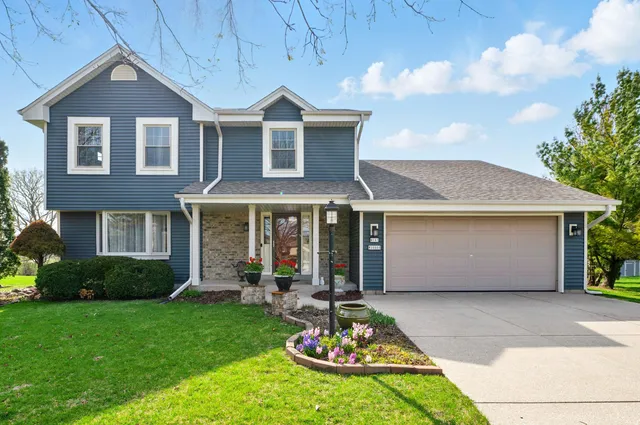 $549,900 | W147N10505 Wilson Drive, Germantown, WI 53022