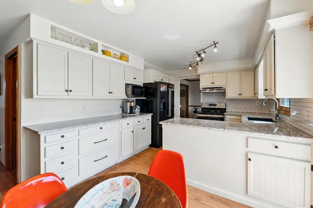 $549,900 | W147N10505 Wilson Drive, Germantown, WI 53022