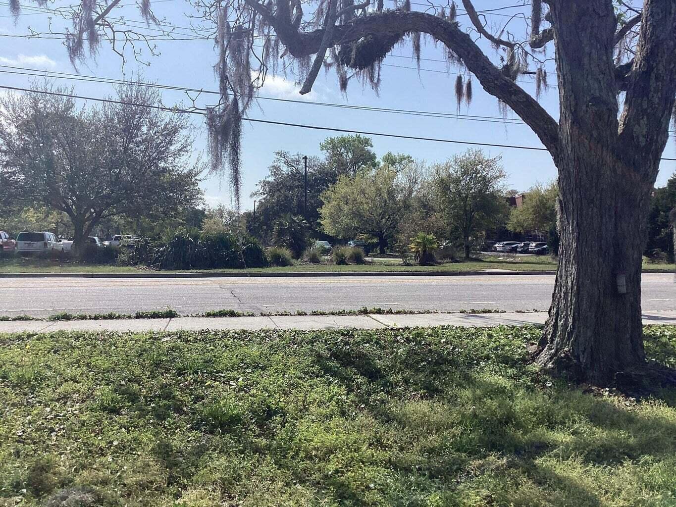 1602 Rifle Range Road Mount Pleasant, SC 29464 - Photo 3 of 3 Rifle Range 3