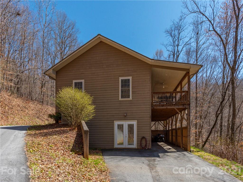 411 Scarlet Ridge Sylva, NC 28779 - Photo 3 of 26 Gallery Image 3