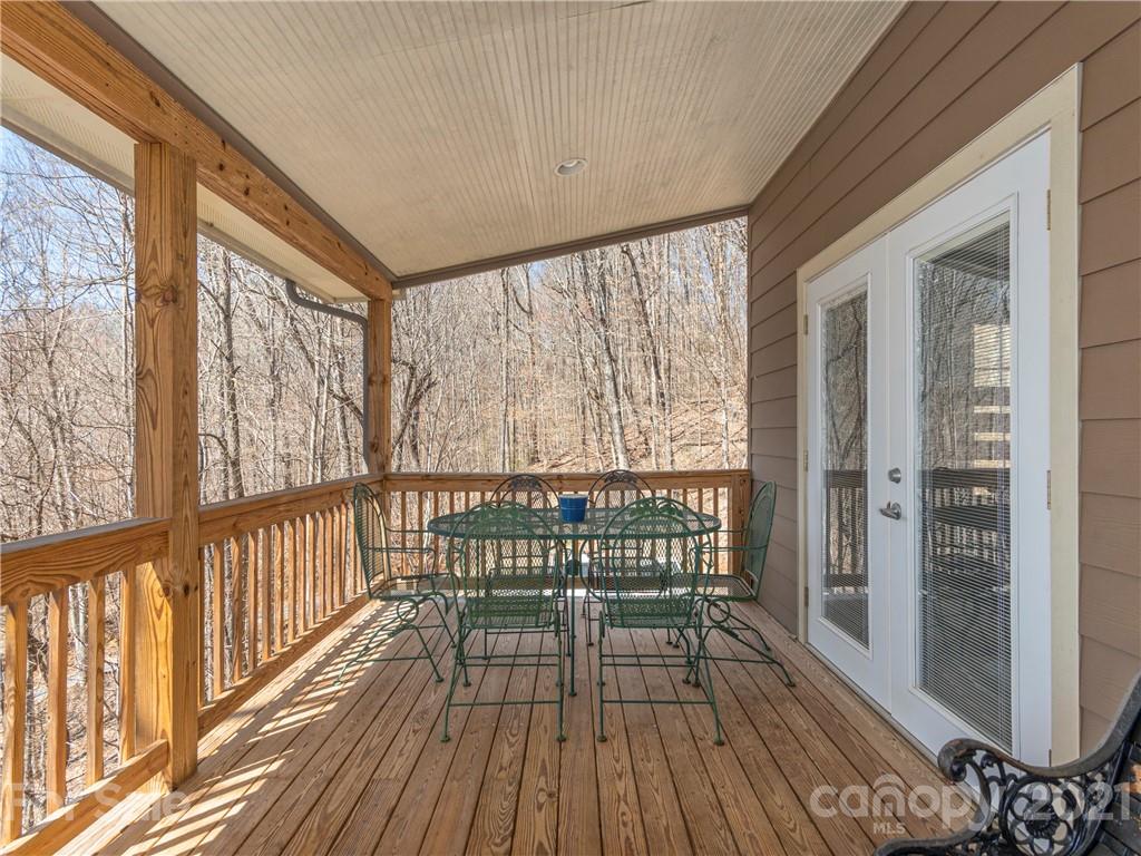 411 Scarlet Ridge Sylva, NC 28779 - Photo 9 of 26 Gallery Image 9