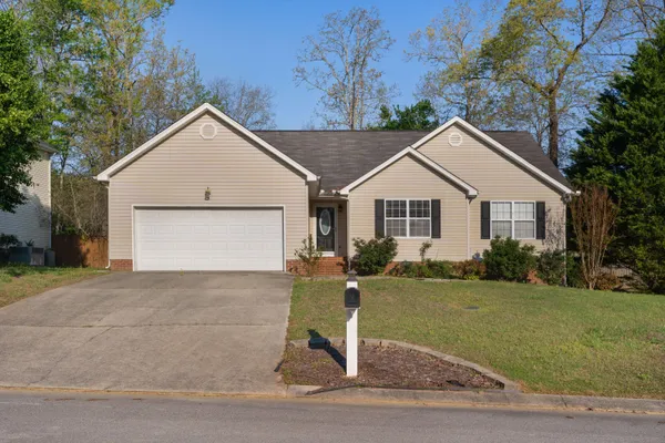 $300,000 | 5578 Sarah Drive, Ooltewah, TN 37363