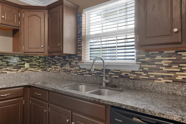 $300,000 | 5578 Sarah Drive, Ooltewah, TN 37363
