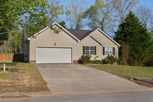 $300,000 | 5578 Sarah Drive, Ooltewah, TN 37363