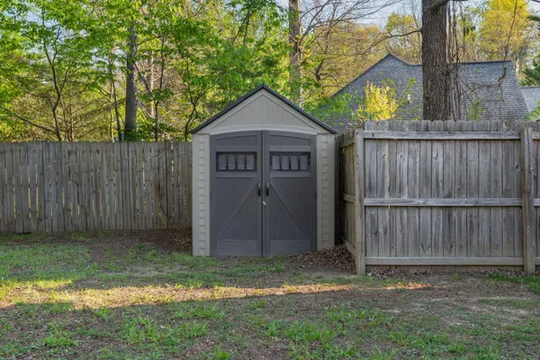 $300,000 | 5578 Sarah Drive, Ooltewah, TN 37363