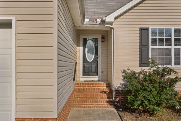 $300,000 | 5578 Sarah Drive, Ooltewah, TN 37363