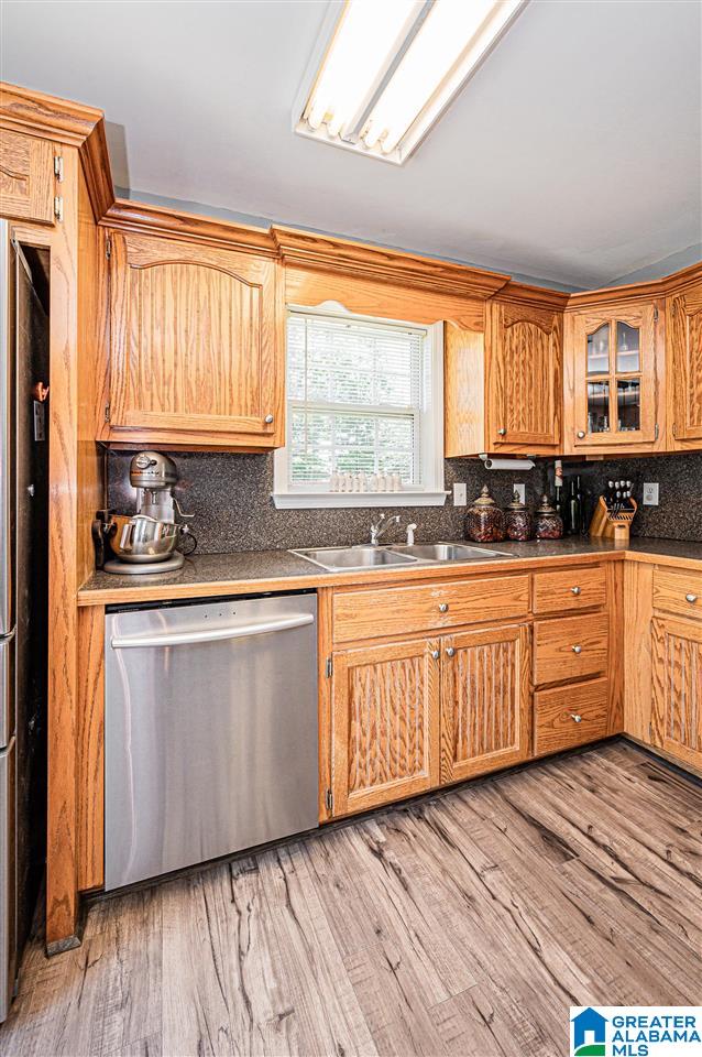 814 South Hillcrest Road Odenville, AL 35120 - Photo 14 of 38