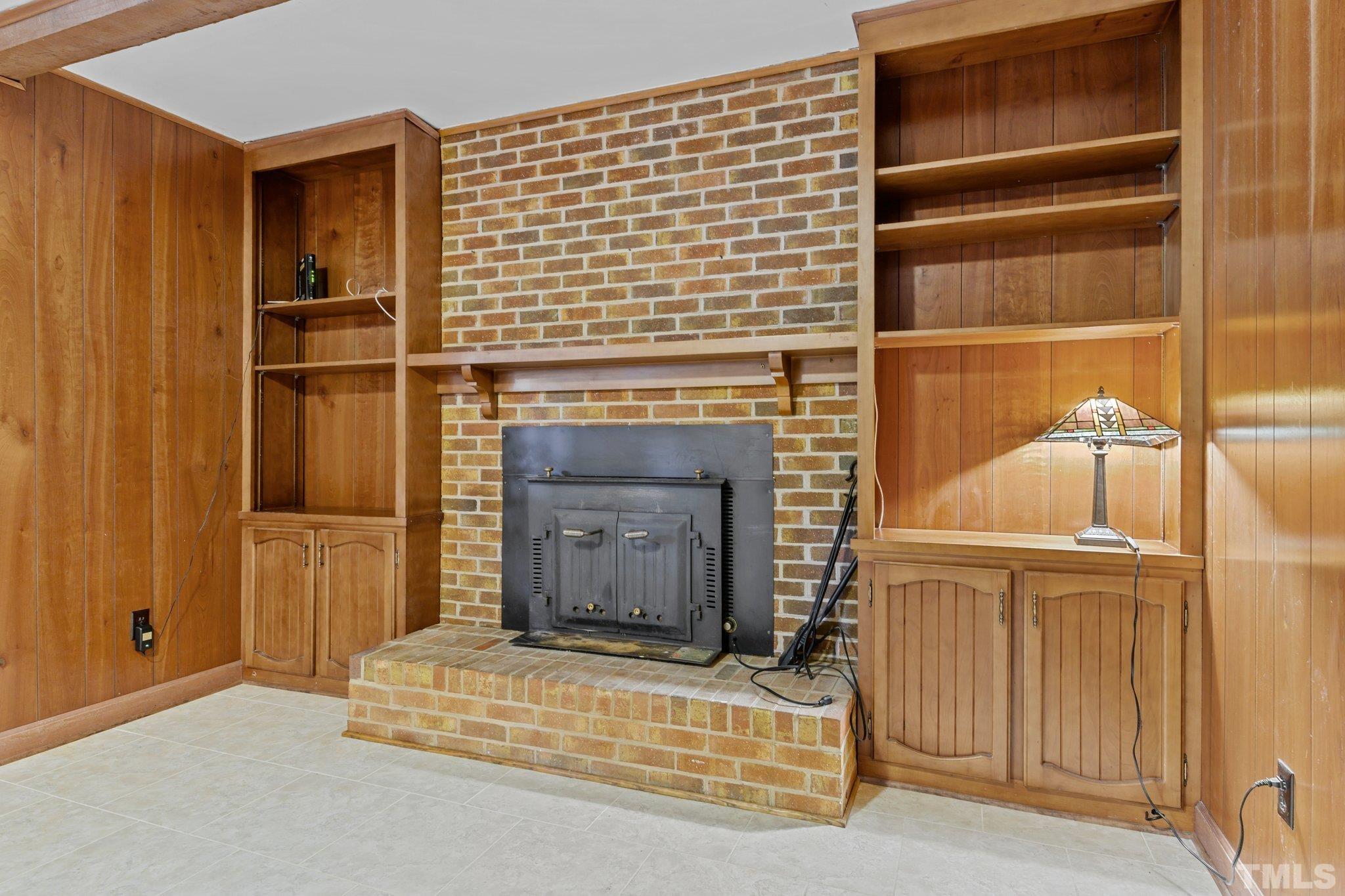 1021 Deboy Street Raleigh, NC 27606 - Photo 8 of 29 Gallery Image 8