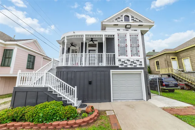$547,900 | 1611 19th Street, Galveston, TX 77550