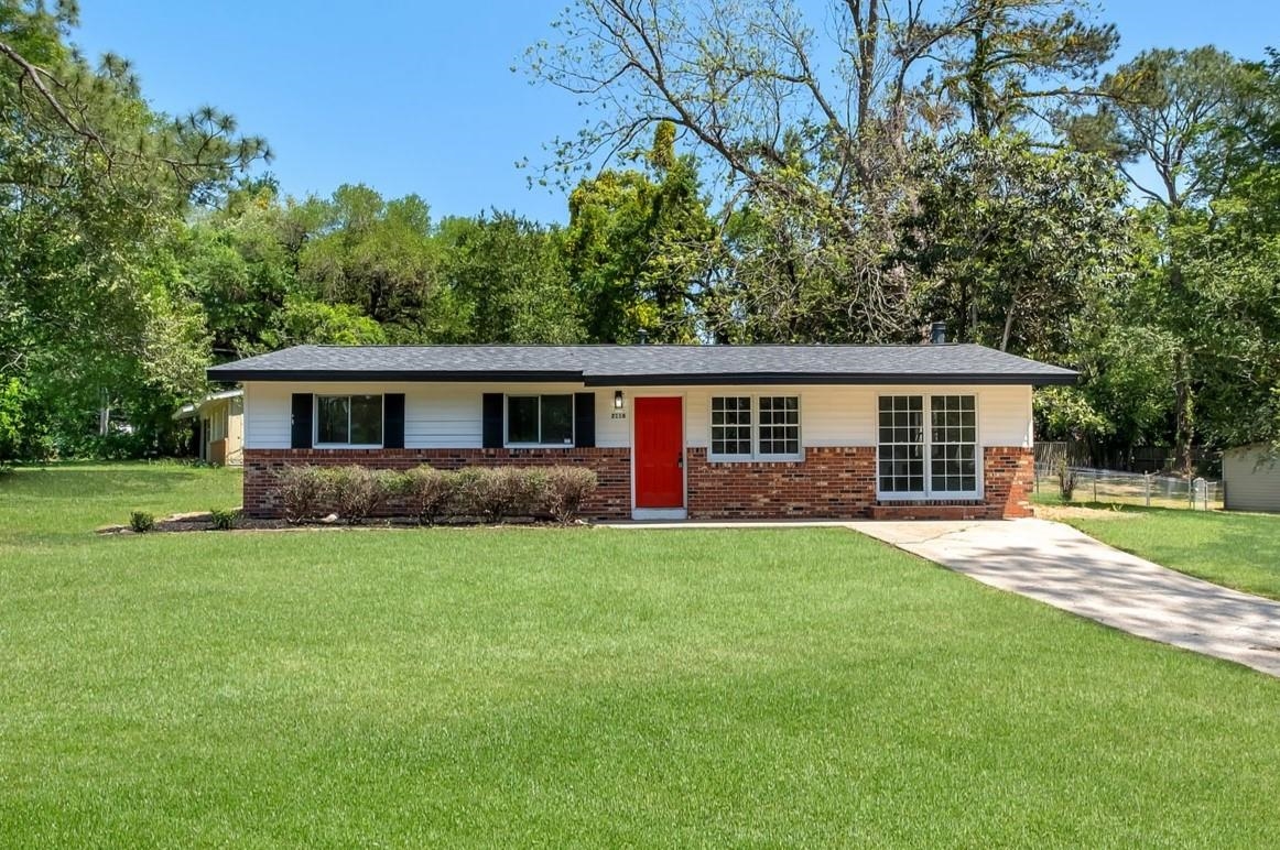 2116 Cambridge Drive Tallahassee, FL 32304 - Photo 16 of 23