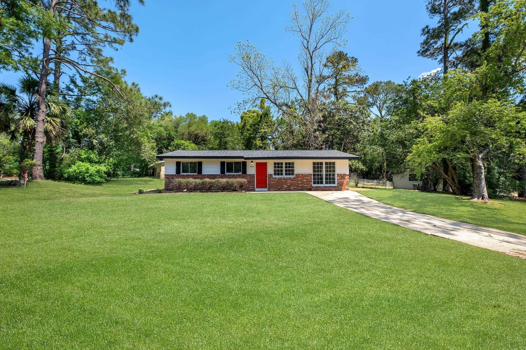 2116 Cambridge Drive Tallahassee, FL 32304 - Photo 17 of 23