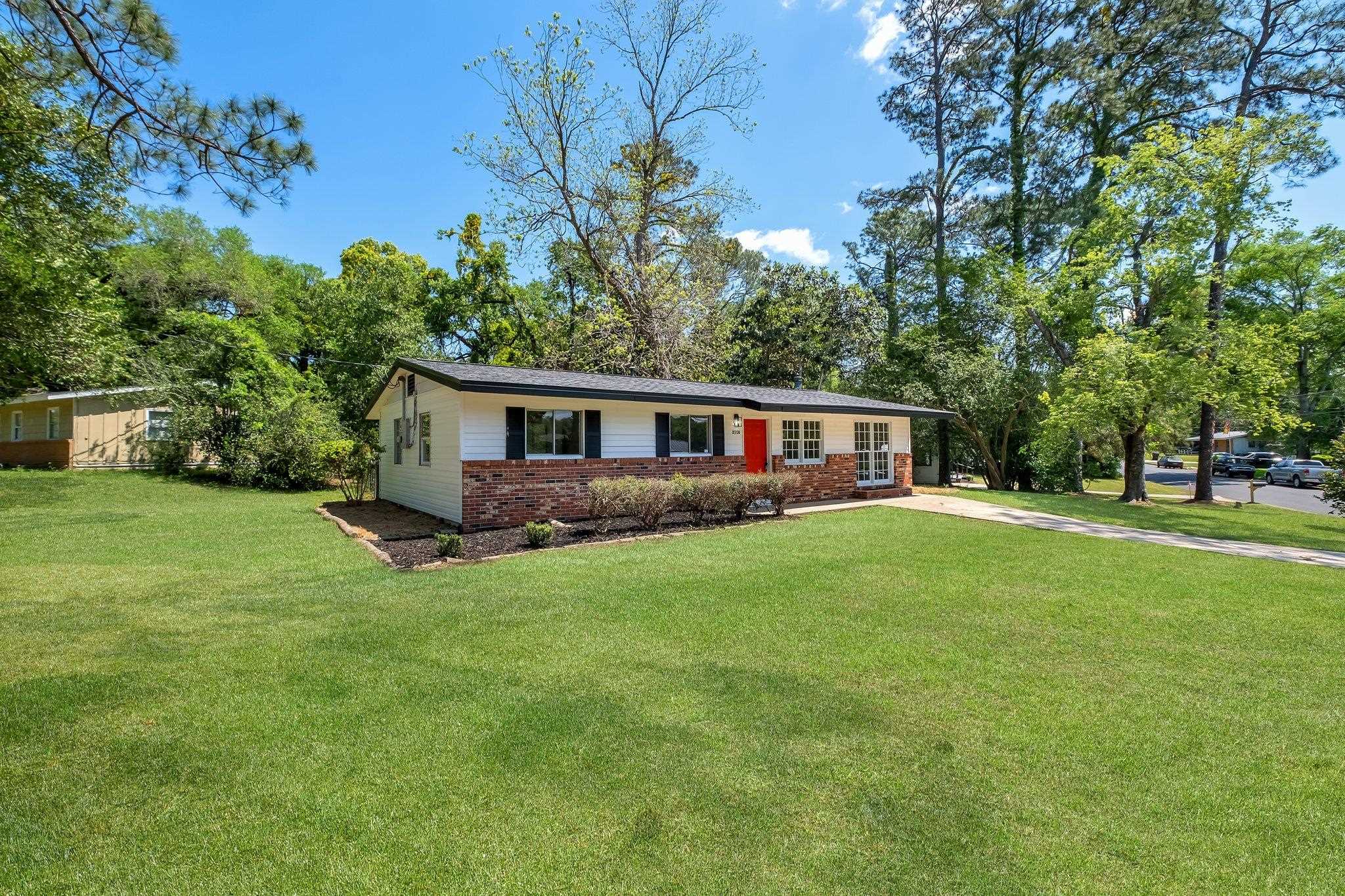 2116 Cambridge Drive Tallahassee, FL 32304 - Photo 18 of 23