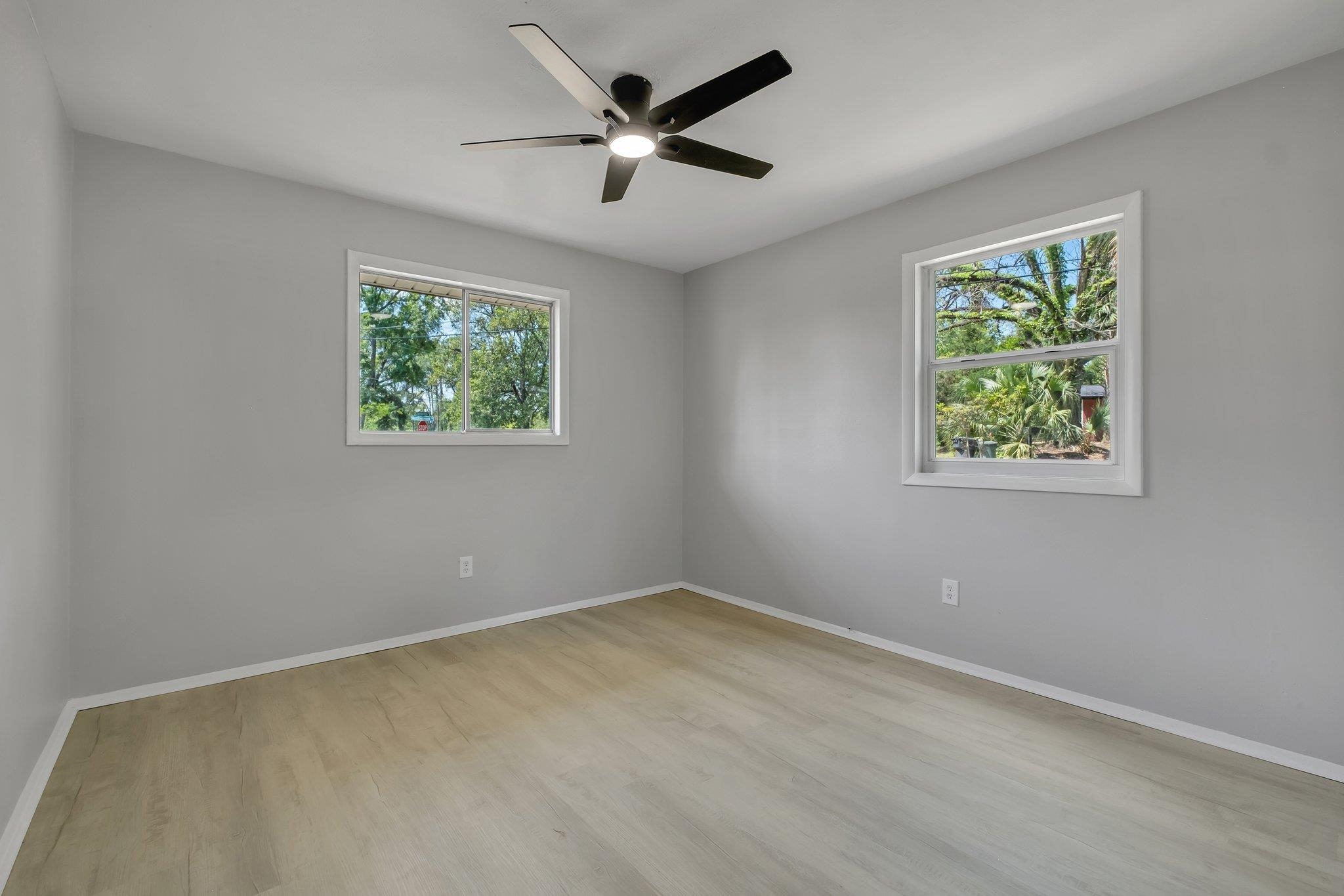 2116 Cambridge Drive Tallahassee, FL 32304 - Photo 6 of 23