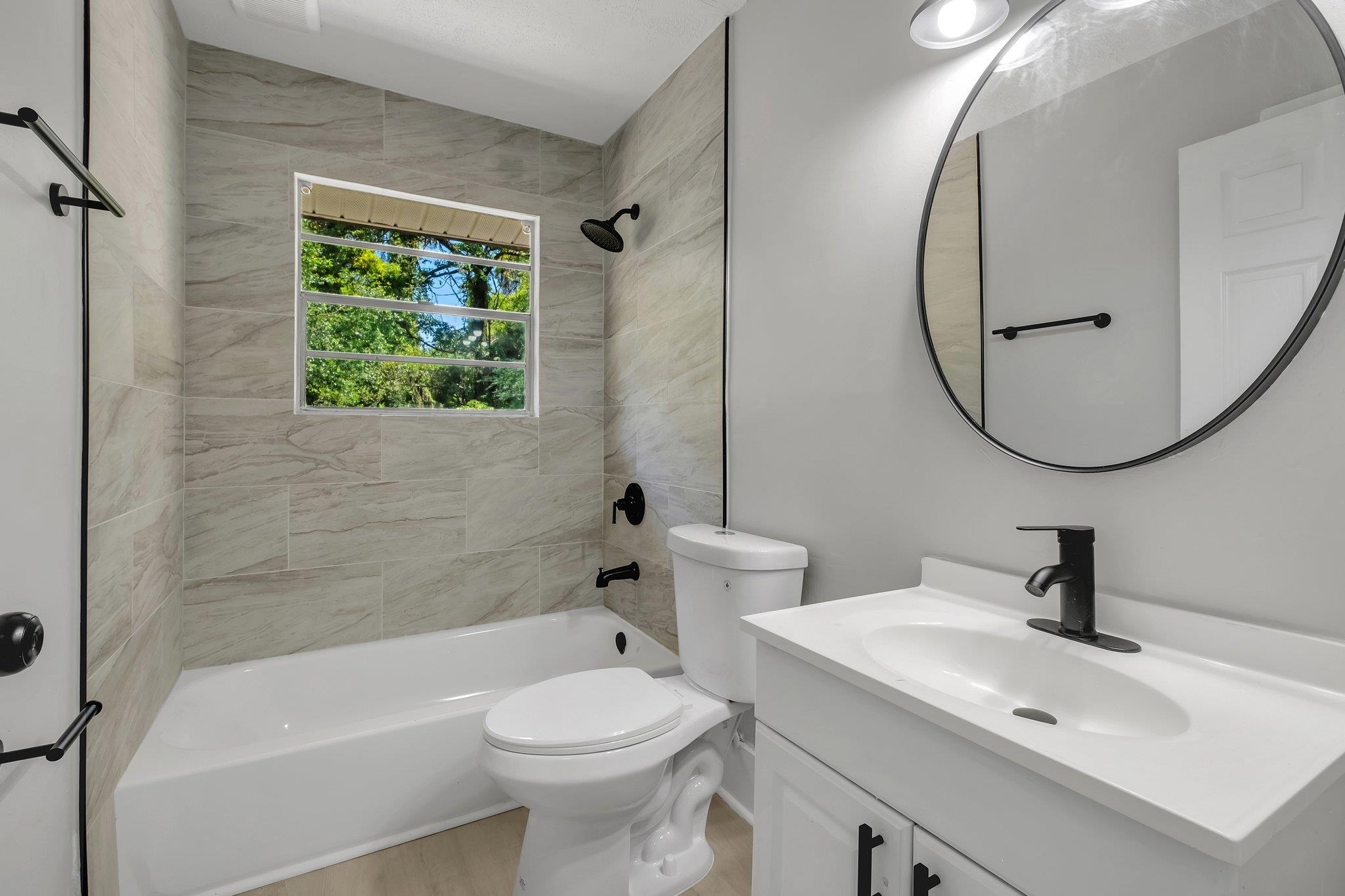 2116 Cambridge Drive Tallahassee, FL 32304 - Photo 8 of 23