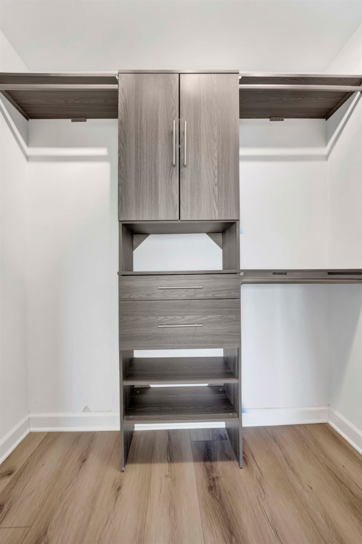 30 East Huron Street, Unit 4901 Chicago, IL 60611 - Photo 19 of 36