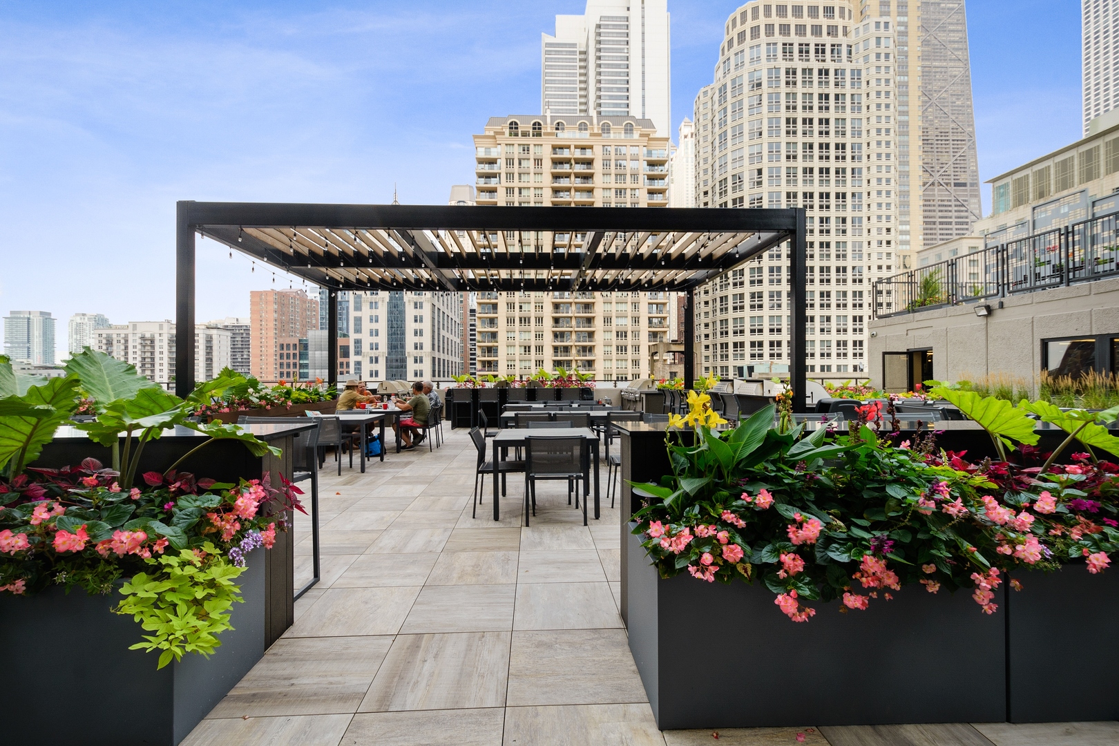 30 East Huron Street, Unit 4901 Chicago, IL 60611 - Photo 27 of 36