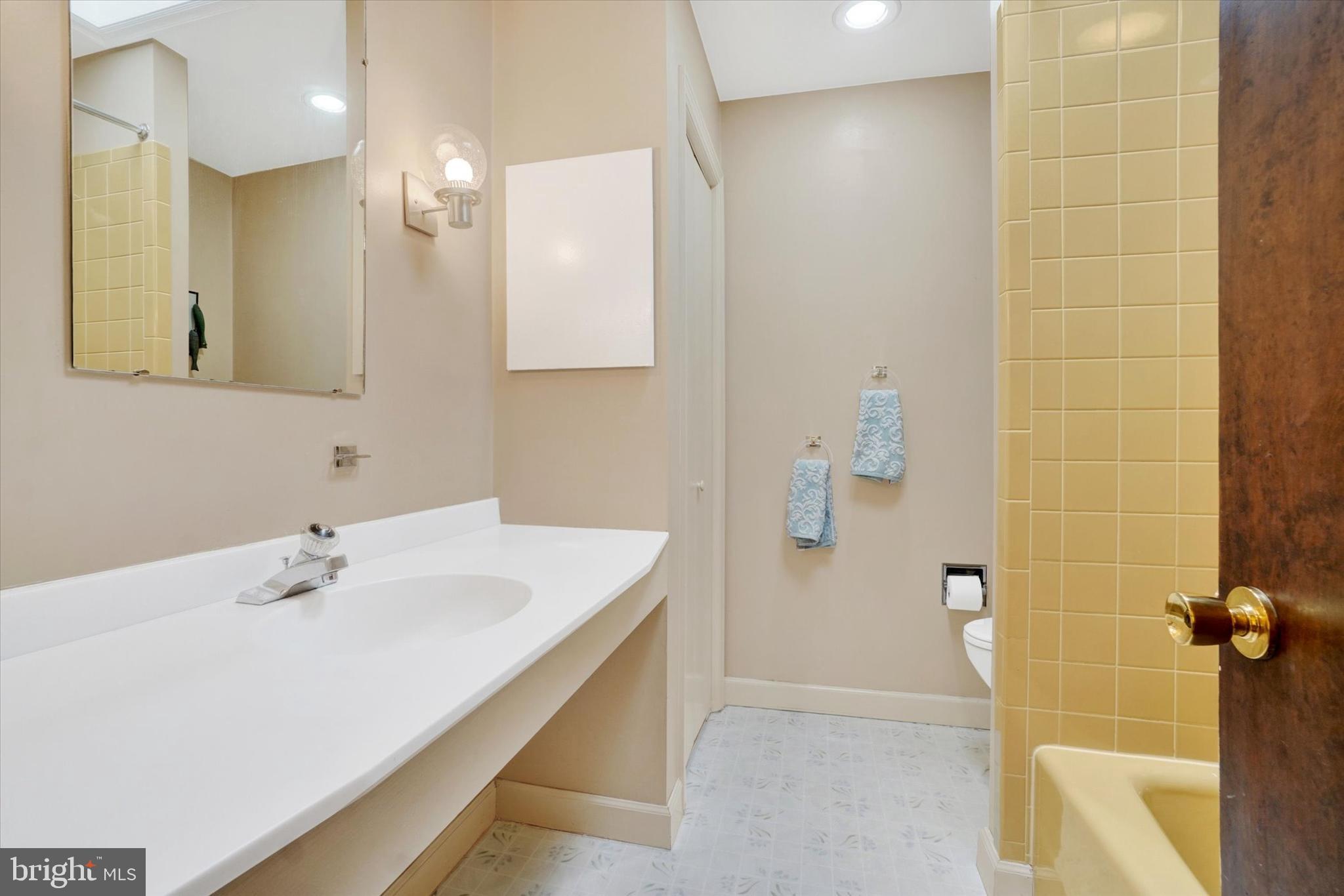 811 Michigan Avenue Lemoyne, PA 17043 - Photo 26 of 45