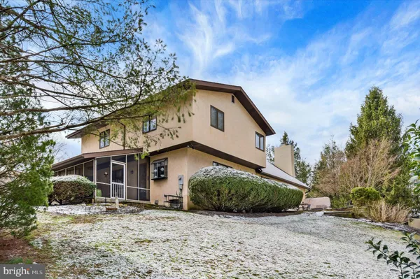 $550,000 | 811 Michigan Avenue, Lemoyne, PA 17043