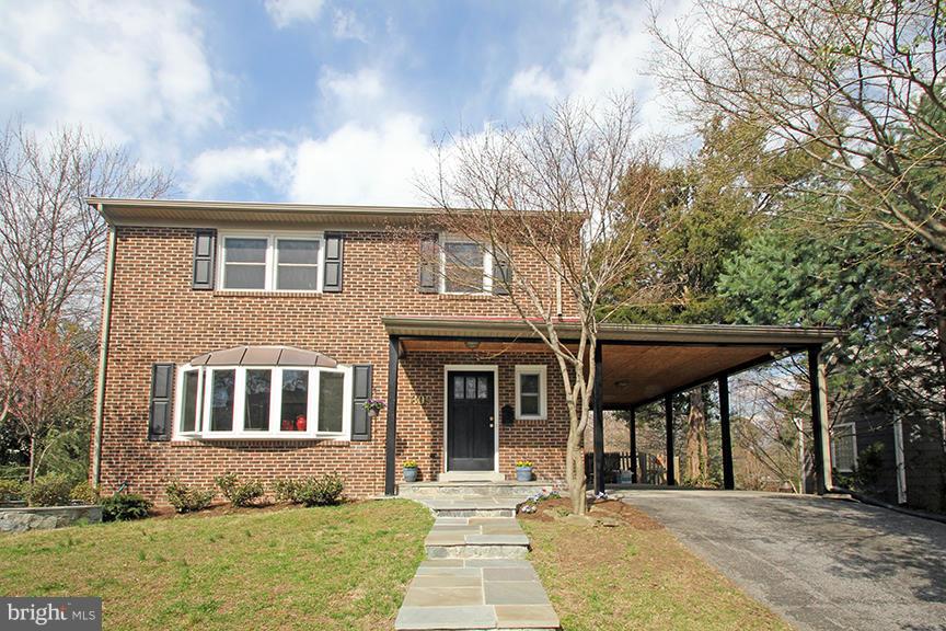 809 Rowen Road Silver Spring, MD 20910 - Photo 1 of 30 Exterior (Front)