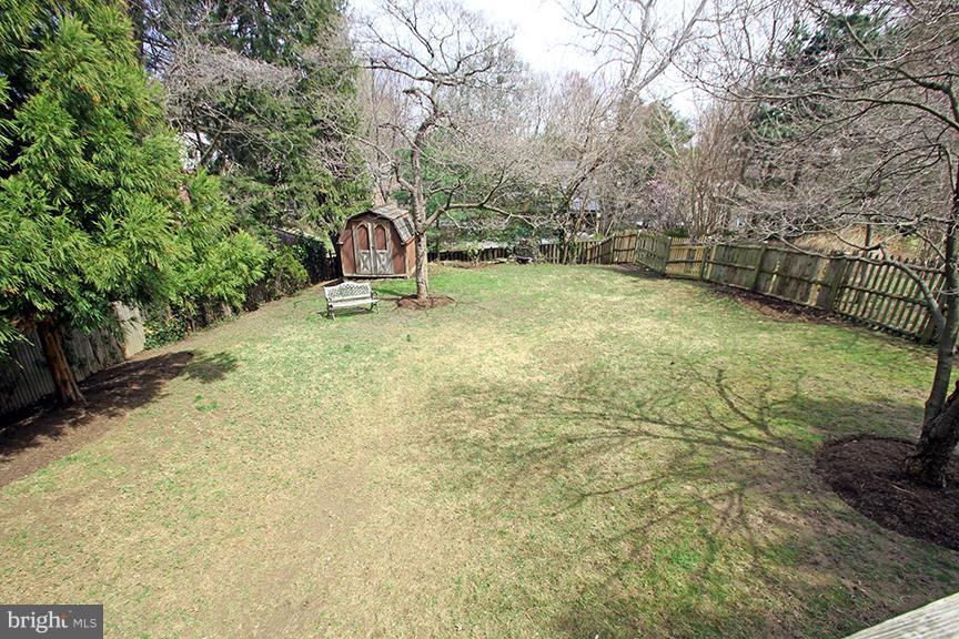 809 Rowen Road Silver Spring, MD 20910 - Photo 30 of 30 Exterior (Rear)