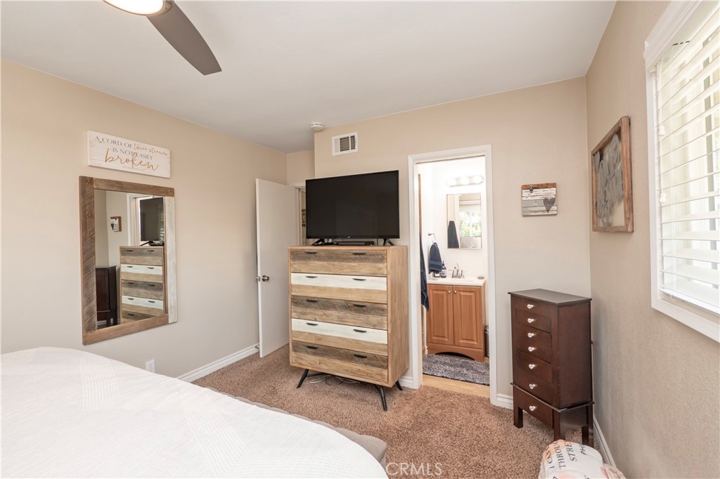 8187 Buckingham Place Riverside, CA 92504 - Photo 27 of 38