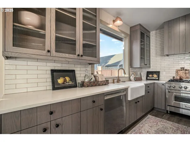 $649,900 | 7531 Lennox Lane Northeast, Keizer, OR 97303