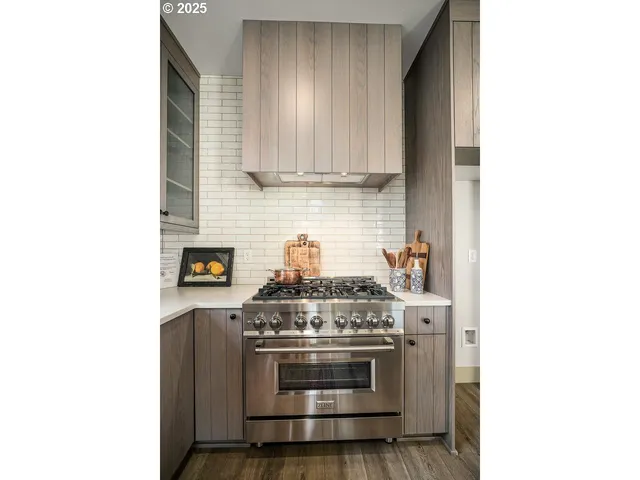 $649,900 | 7531 Lennox Lane Northeast, Keizer, OR 97303