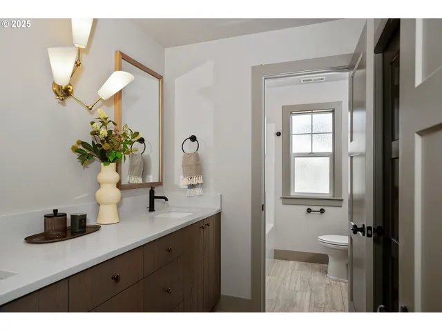 $649,900 | 7531 Lennox Lane Northeast, Keizer, OR 97303