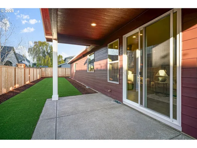 $649,900 | 7531 Lennox Lane Northeast, Keizer, OR 97303