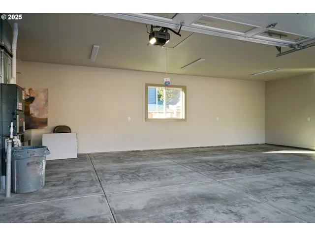 $649,900 | 7531 Lennox Lane Northeast, Keizer, OR 97303