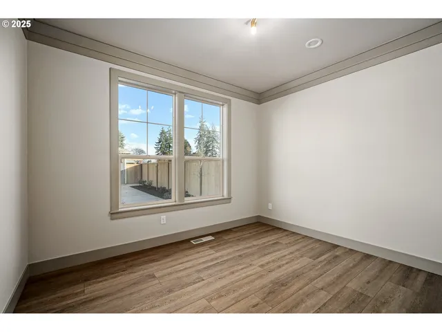 $649,900 | 7531 Lennox Lane Northeast, Keizer, OR 97303