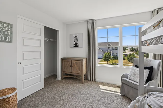 $469,990 | 974 Garnet Lane, Montgomery, IL 60538