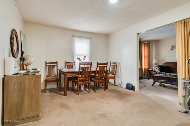 $339,999 | 1634 East Lincoln Avenue, Des Plaines, IL 60018