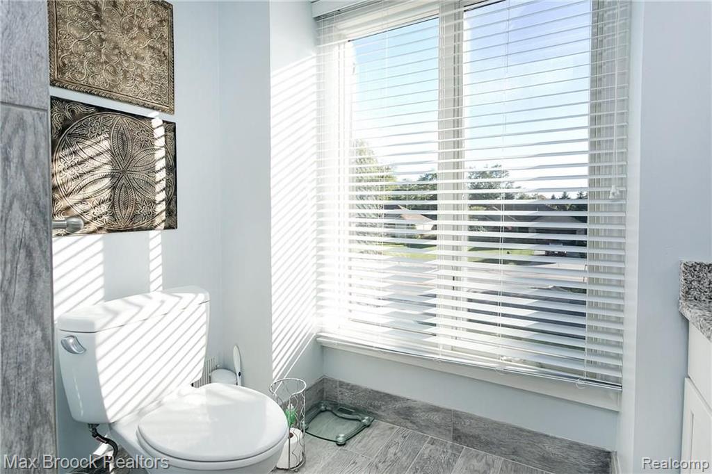 2922 Powderhorn Ridge Road Rochester Hills, MI 48309 - Photo 23 of 31