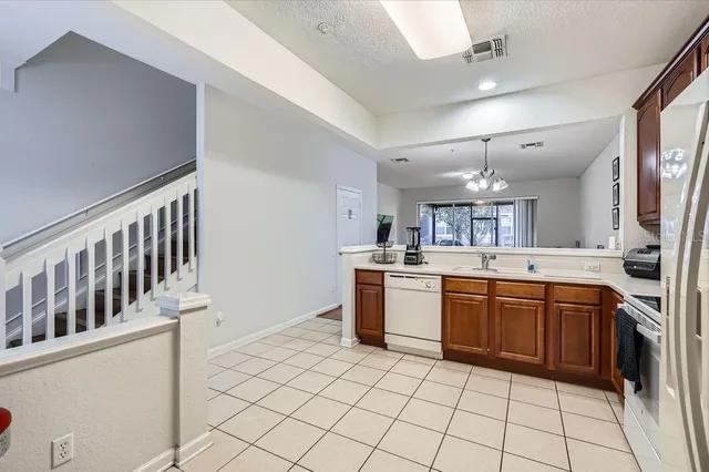 $299,000 | 2804 Polvadero Lane, Unit 107, Orlando, FL 32835